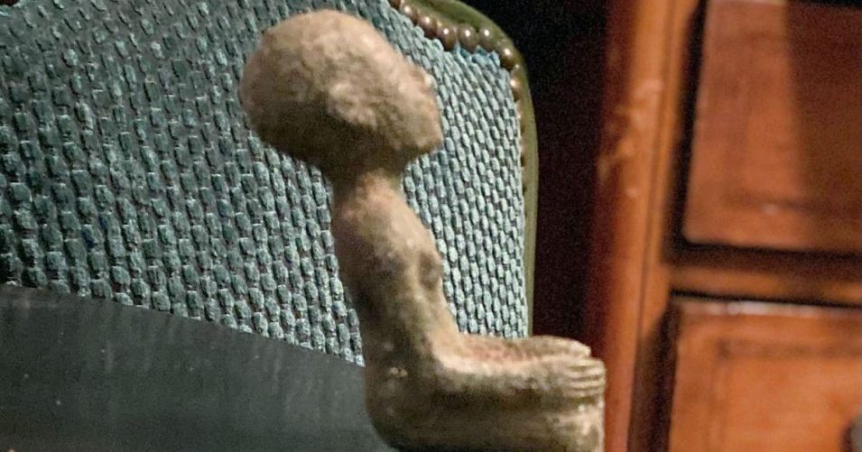 🗿 В Египте из-за ошибки экспертов туристку задержали на 8 дней