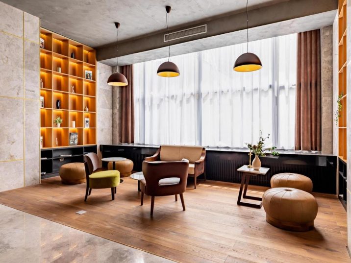 🔥 𝐇𝐎𝐓𝐄𝐋 𝐒𝐈𝐍𝐀𝐈𝐀 𝟒 ⭐ 𝐝𝐞 𝐥𝐚 𝟐𝟏𝟑 €