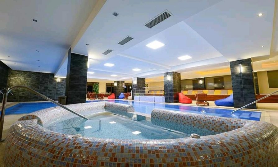 🔥𝐄𝐒𝐂𝐀𝐋𝐀𝐃𝐄 𝟒 ⭐ 𝐝𝐞 𝐥𝐚 𝟏𝟗𝟔 €/𝐩𝐞𝐫𝐬