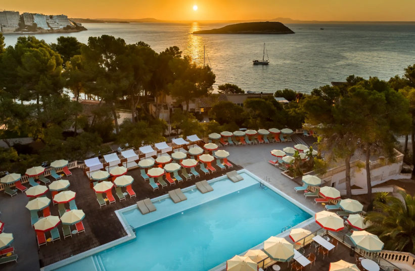 ☀️𝐏𝐚𝐥𝐦𝐚 𝐝𝐞 𝐌𝐚𝐥𝐥𝐨𝐫𝐜𝐚 🗓️ 𝟑𝟎.𝟎𝟓.𝟐𝟓 💰 Цена за 2 взрослых от 𝟏𝟔𝟓𝟕 €