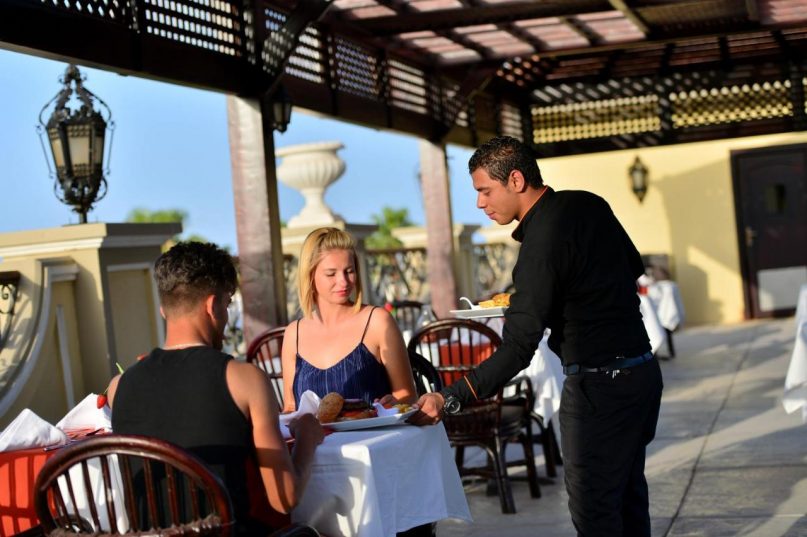 🕒 Timp Limitat: 7 Nopți în Rai la Preț de Nerefuzat! 💶 DOAR 985€  📍IL Mercato Hotel & Spa 5★ – Sharm El Sheikh  📆 Plecarea: 22.05.2025