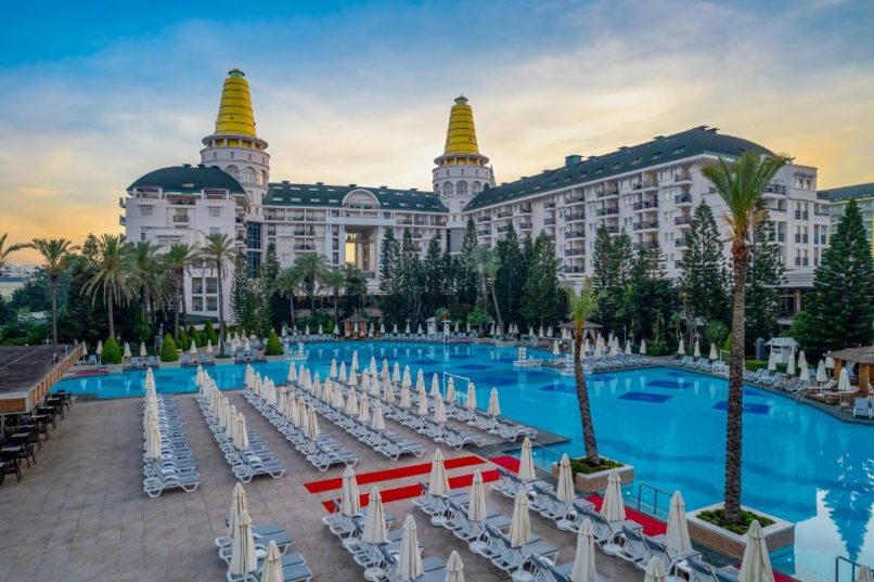 ❤️🔥Delphin Diva Premiere – Unde vacanța devine artă❤️🔥